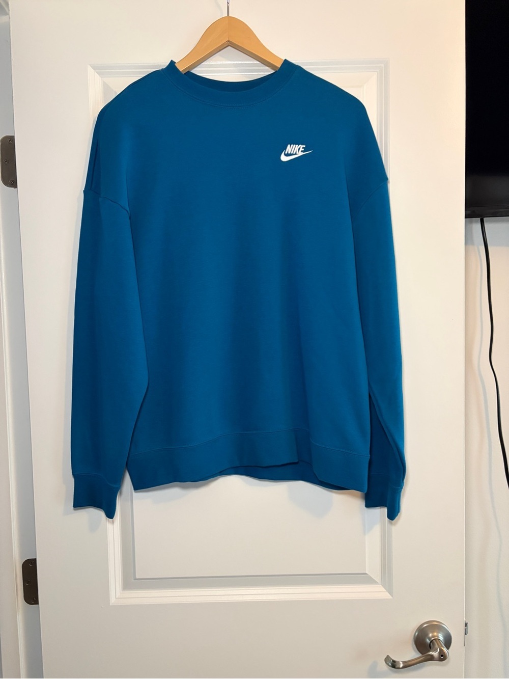 Nike | Women’s Oversized Blue Crewneck Sweatshirt NWT - Picture 2 of 9